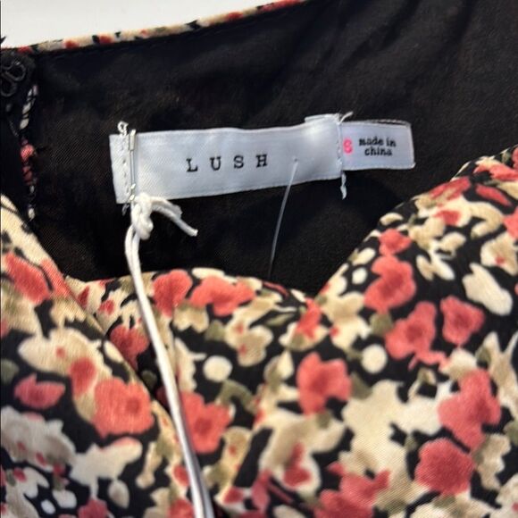 Lush Floral Long Sleeve Dress - Picture 2 of 6